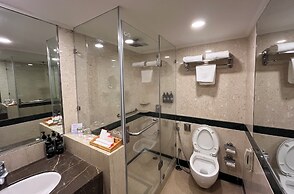Ramada Plaza by Wyndham Palm Grove