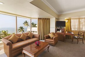 Ramada Plaza by Wyndham Palm Grove