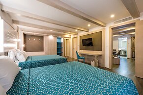 Hotel Casa Blanca