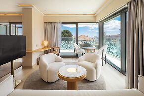 EVOLUTION Cascais-Estoril Hotel