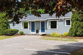 Aurora Inn