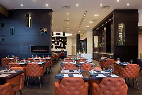 Hilton Toronto/Markham Suites Conference Centre & Spa