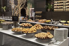 Hilton Toronto/Markham Suites Conference Centre & Spa
