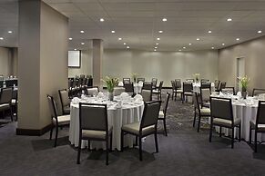 Hilton Toronto/Markham Suites Conference Centre & Spa