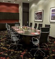 Hilton Toronto/Markham Suites Conference Centre & Spa