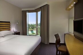 Hilton Toronto/Markham Suites Conference Centre & Spa