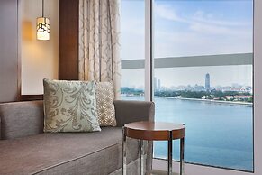 Sheraton Dubai Creek Hotel & Towers