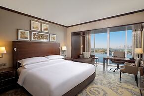 Sheraton Dubai Creek Hotel & Towers