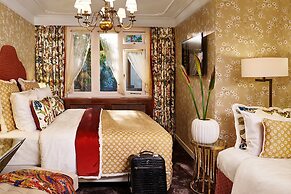 Hotel Estheréa