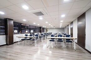 Hotel Chamartin The One