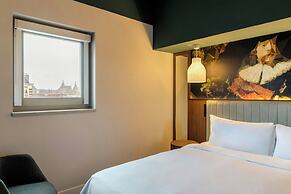 Renaissance Amsterdam Hotel