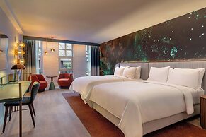 Renaissance Amsterdam Hotel