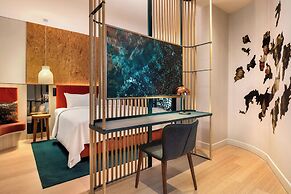Renaissance Amsterdam Hotel