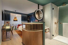 Renaissance Amsterdam Hotel