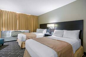 Clarion Hotel