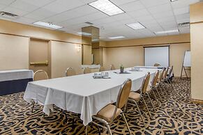 Clarion Hotel