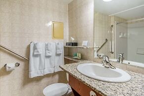 Clarion Hotel