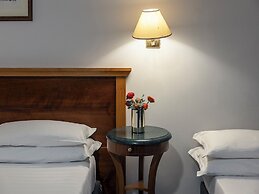 Hotel Diplomatic