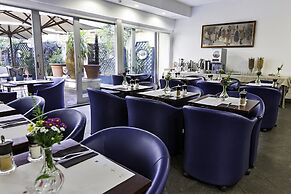 Hotel Diplomatic