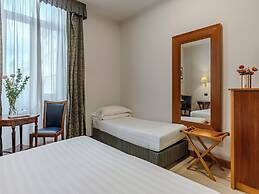 Hotel Diplomatic