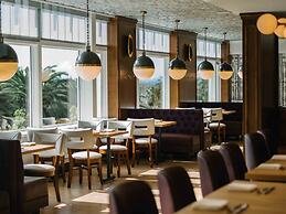 Claremont Resort & Club