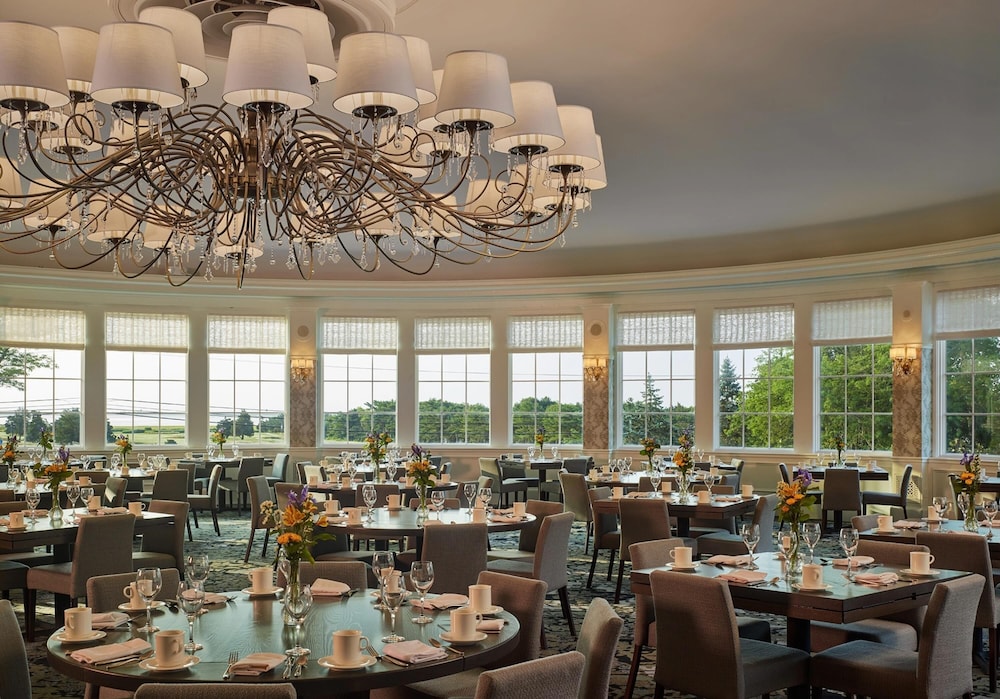 Seaview Hotel