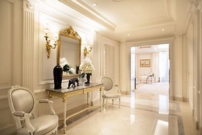 Four Seasons Hotel George V