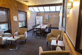 Best Western Plus Toronto Airport Hotel