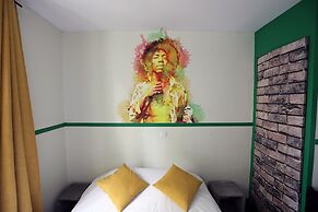 Absolute Hotel Paris République