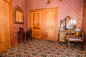 Irma Hotel