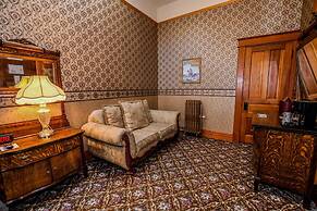 Irma Hotel