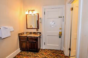 Irma Hotel