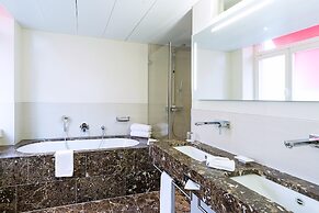 St Gotthard Hotel