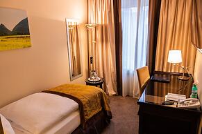 St Gotthard Hotel