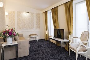 Hotel St Pétersbourg Opéra & Spa