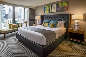 Warwick Seattle