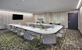 Hilton London Heathrow Airport Hotel