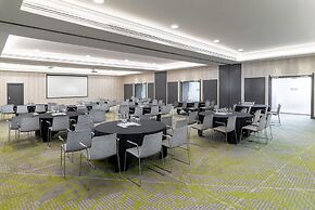Hilton London Heathrow Airport Hotel