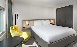 Hilton London Heathrow Airport Hotel