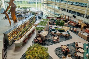 Hilton London Heathrow Airport Hotel