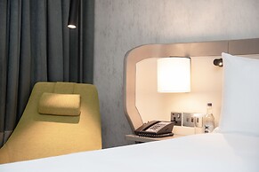 Hilton London Heathrow Airport Hotel