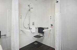 Hilton London Heathrow Airport Hotel