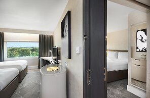 Hilton London Heathrow Airport Hotel