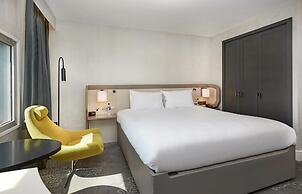 Hilton London Heathrow Airport Hotel