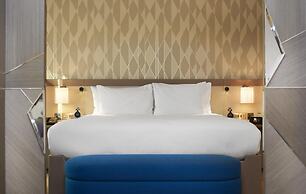 Hilton London Heathrow Airport Hotel