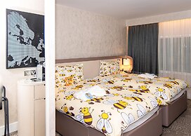 Hilton London Heathrow Airport Hotel