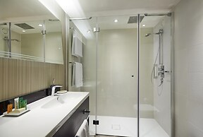 Hilton London Heathrow Airport Hotel
