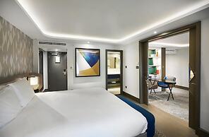 Hilton London Heathrow Airport Hotel