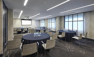 Hilton London Heathrow Airport Hotel