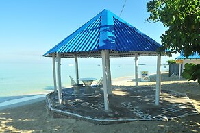 Negril Tree House Resort